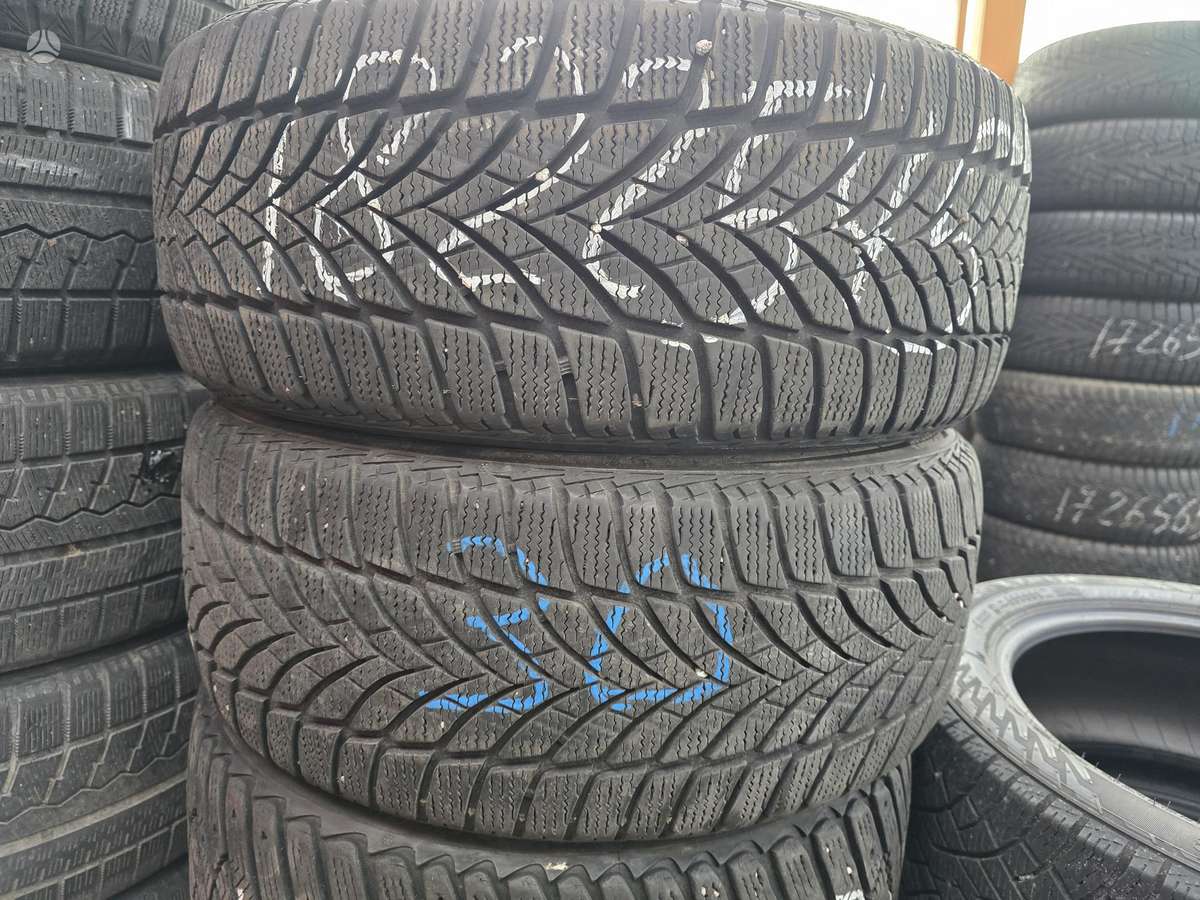 -Kita-, universalios 225/45 R18
