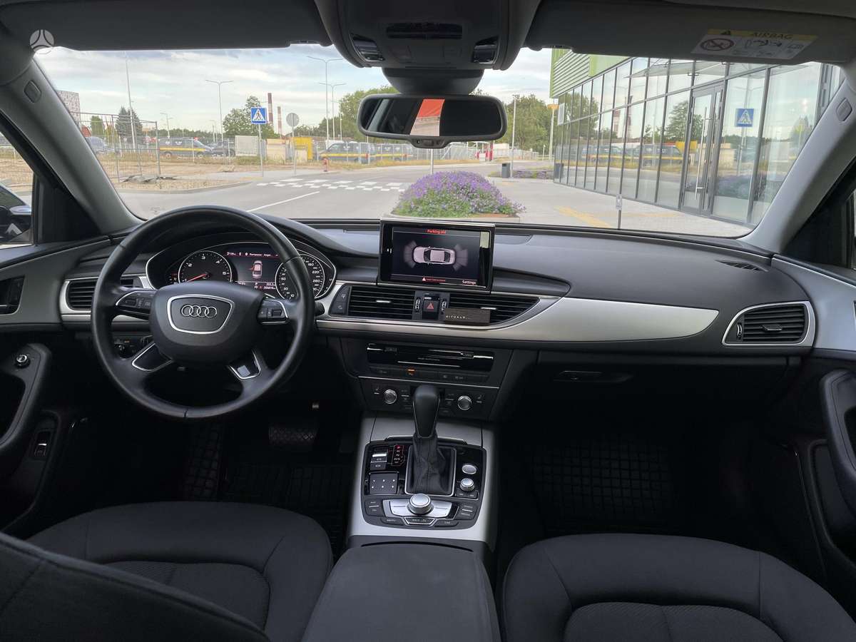 Audi A6, 2.0 l., Седан