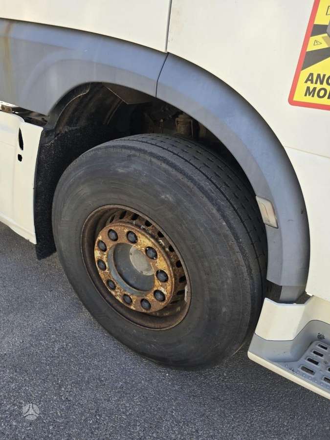DAF XF 460 FT, 2 miegamosios vietos