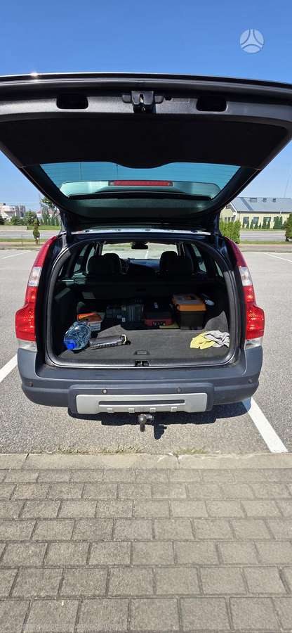 Volvo XC70, 2.4 l., wagon