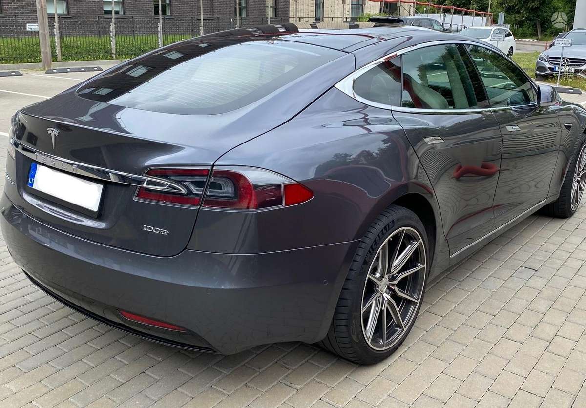 Tesla Model S, 100 kWh, sedanas