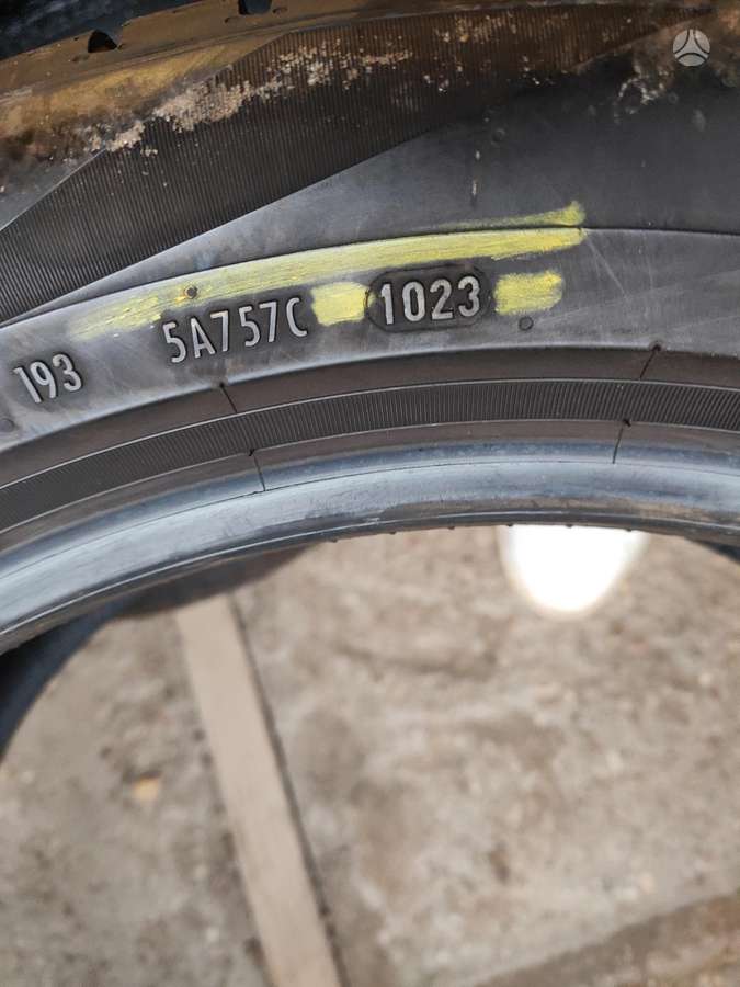 Pirelli, summer 255/45 R19
