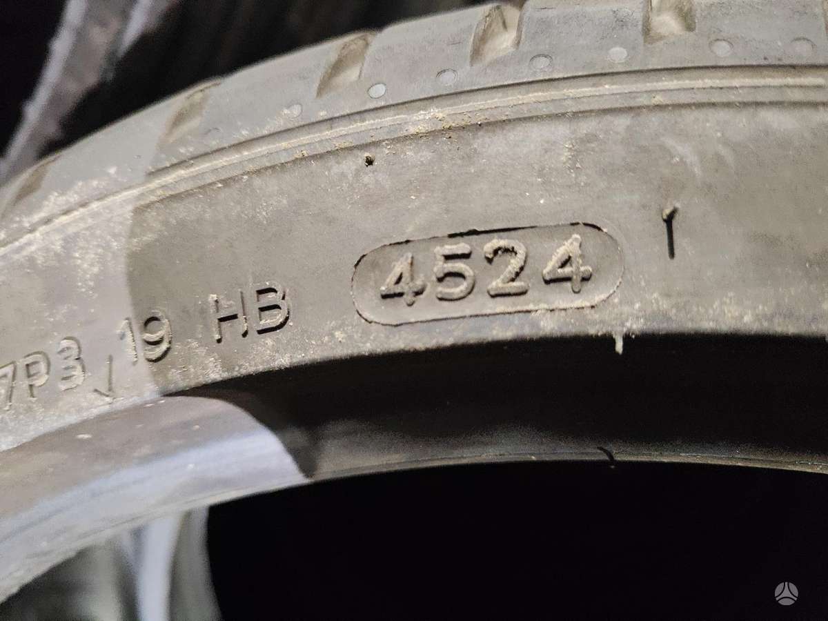 Hankook, vasarinės 225/35 R19