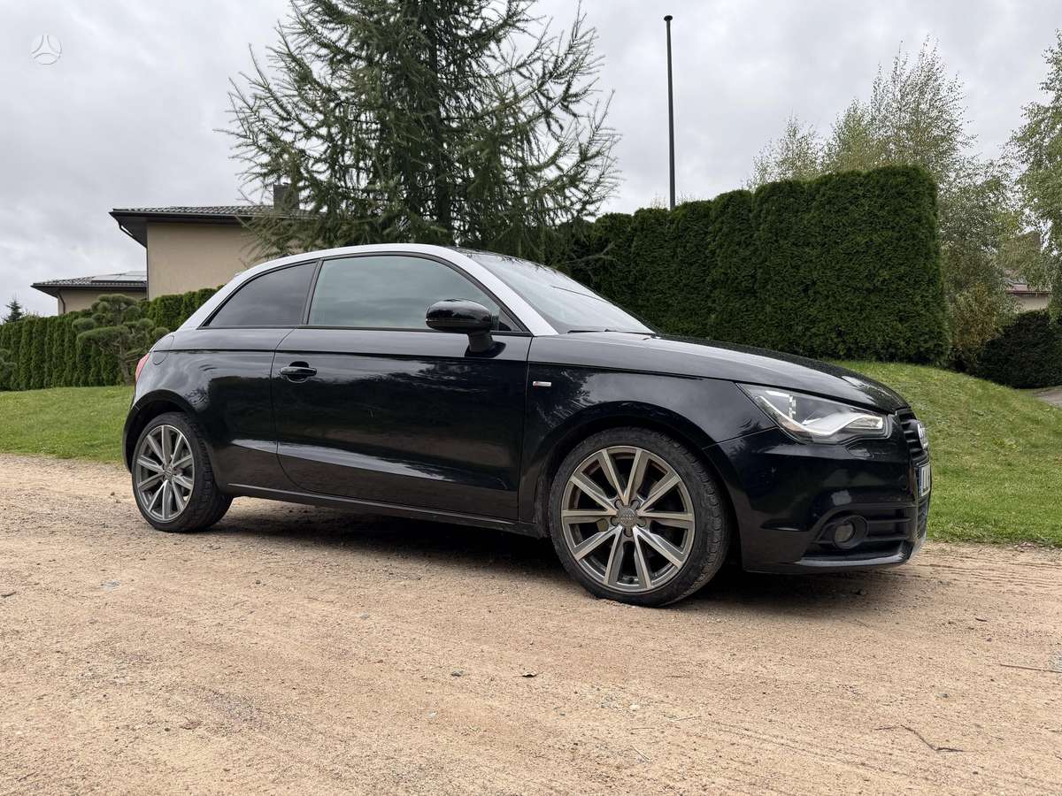 Audi A1, 1.6 l., hatchback