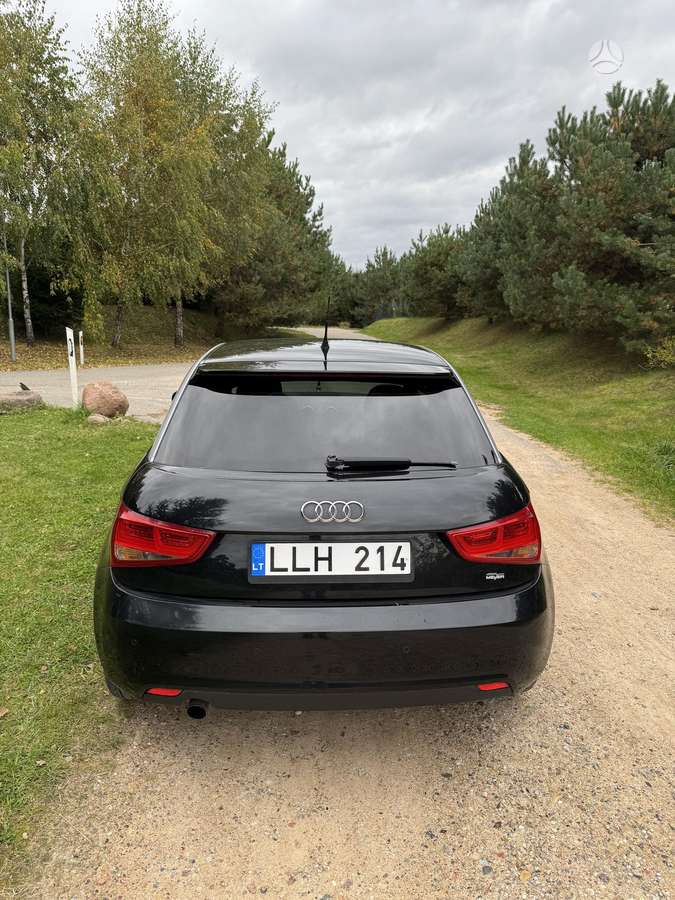 Audi A1, 1.6 l., hatchback