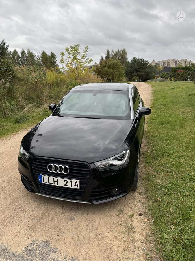 Audi A1, 1.6 l., Хэтчбек