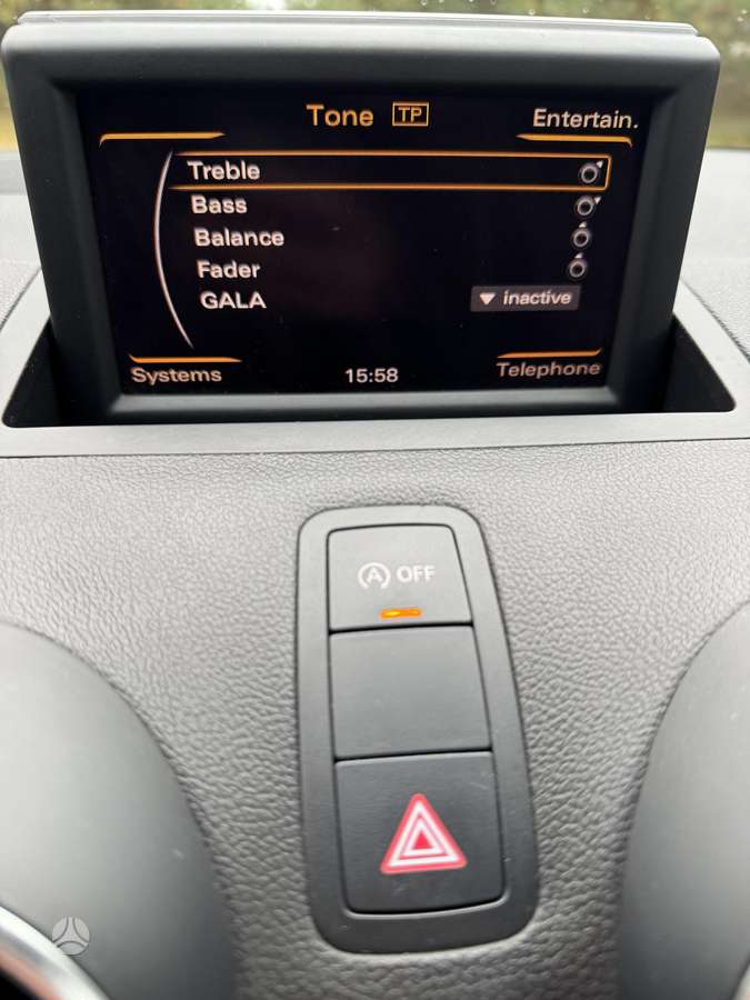 Audi A1, 1.6 l., hatchback