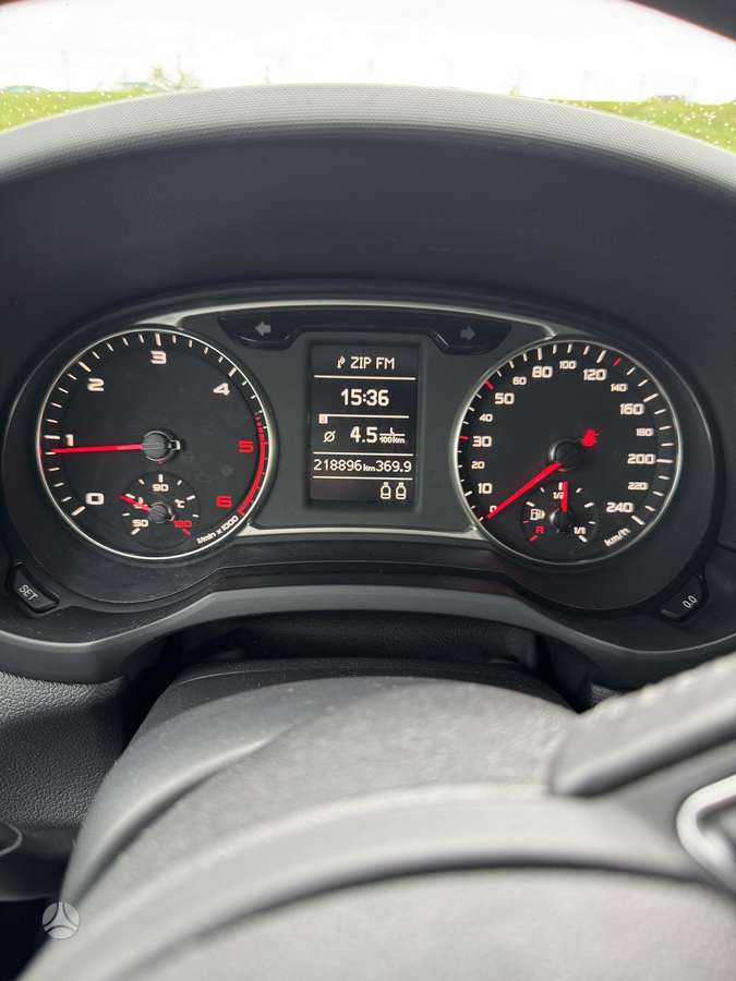Audi A1, 1.6 l., hatchback