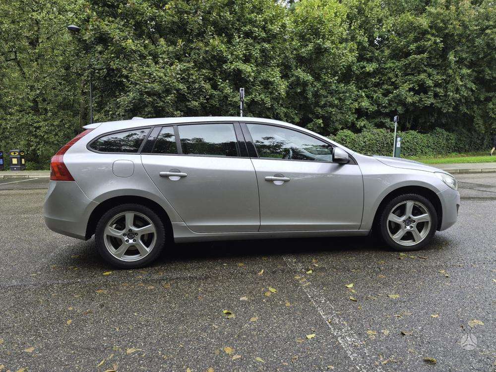 Volvo V60, 1.6 l., wagon