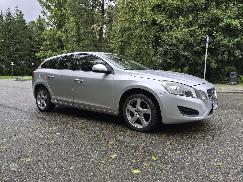 Volvo V60, 1.6 l., wagon