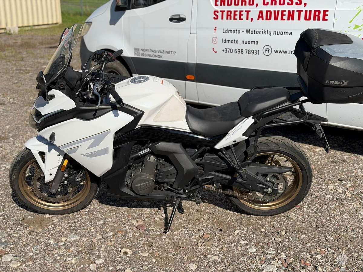 CFMOTO CF650 650cc, street / классические