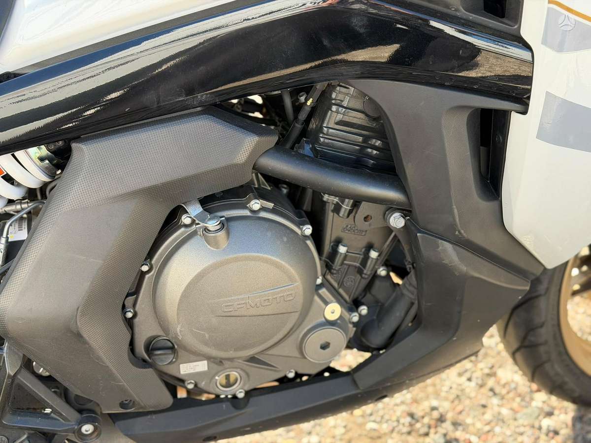 CFMOTO CF650 650cc, street / klasikiniai