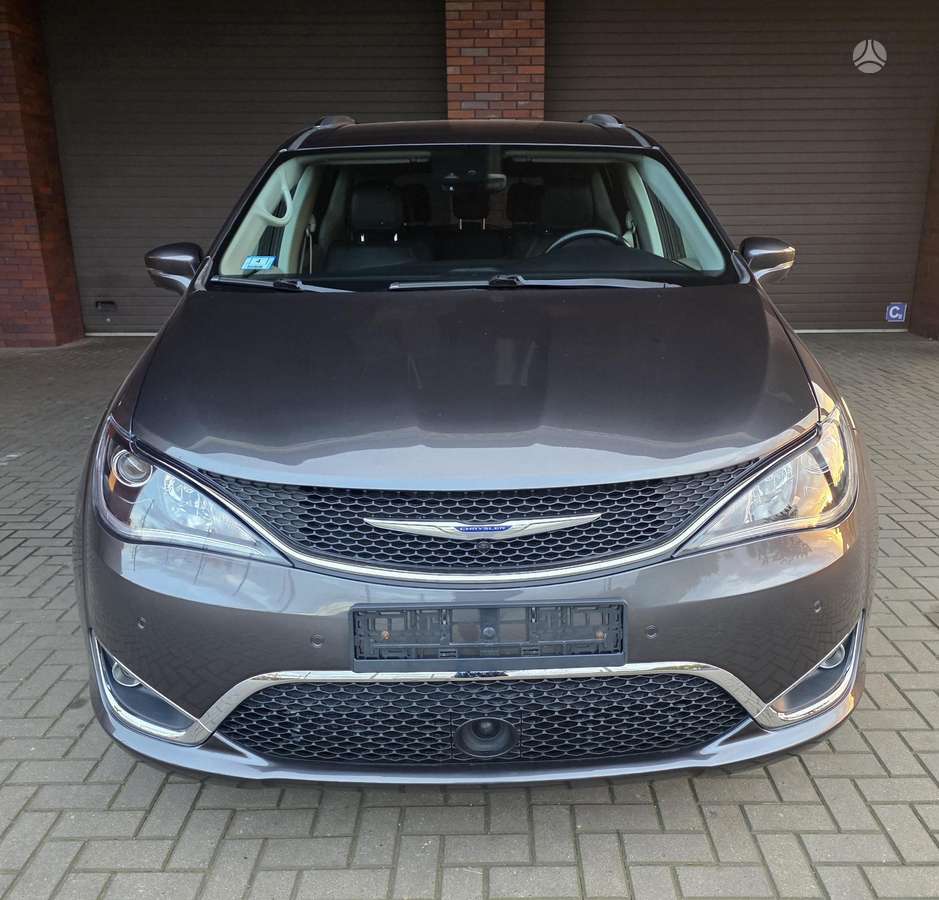 Chrysler Pacifica, 3.6 l., Минивэн