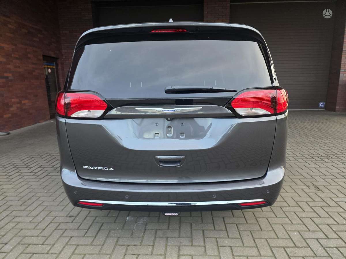 Chrysler Pacifica, 3.6 l., Минивэн