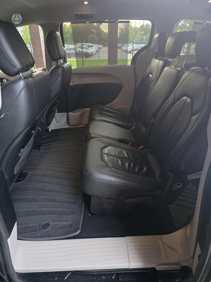 Chrysler Pacifica, 3.6 l., Минивэн
