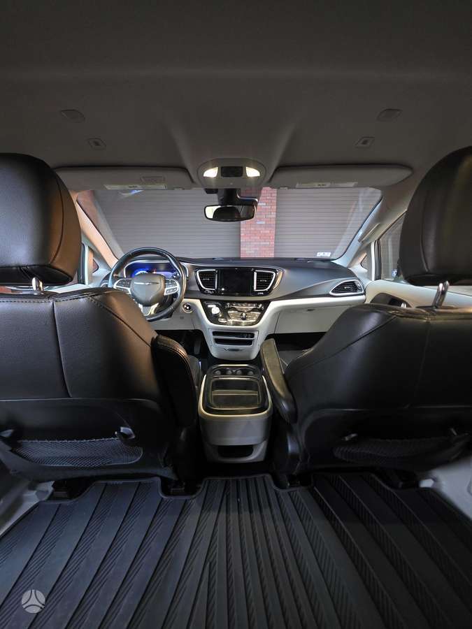 Chrysler Pacifica, 3.6 l., Минивэн