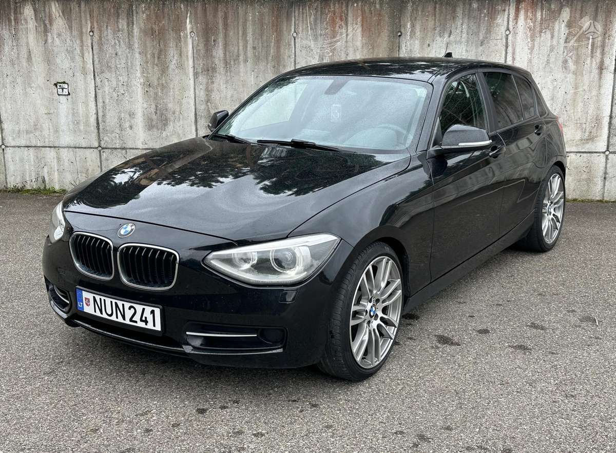 BMW 118, 2.0 l., hatchback