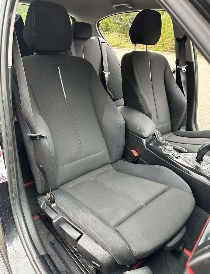 BMW 118, 2.0 l., hatchback