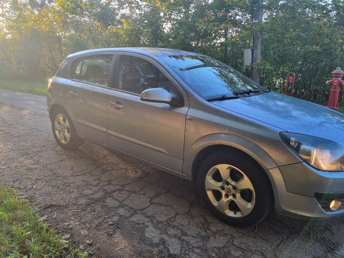 Opel Astra, 1.7 l., Хэтчбек
