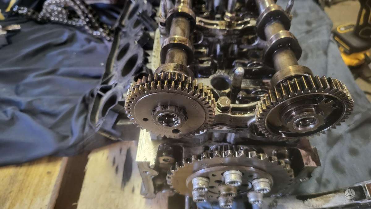 Audi A6 engine parts