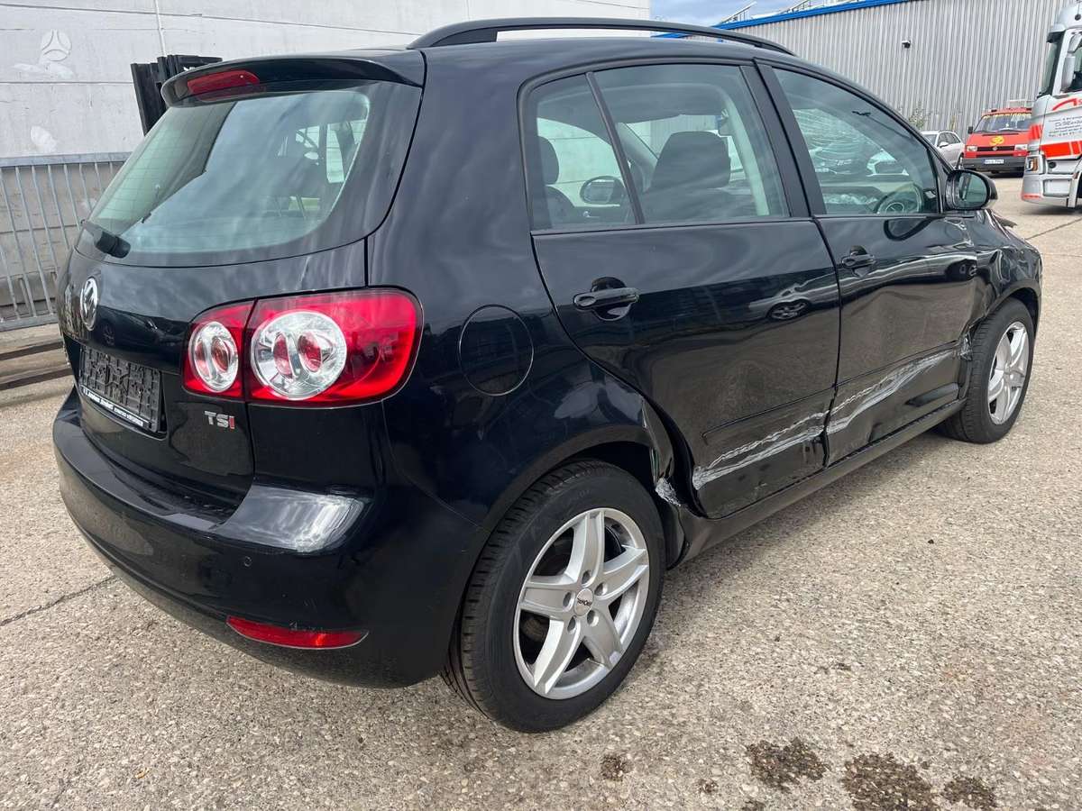 Volkswagen Golf Plus по частям