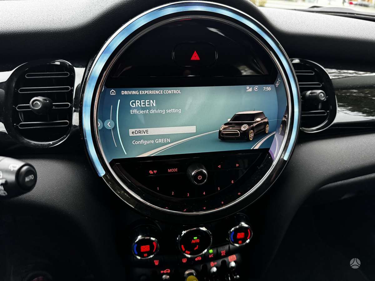 Mini Cooper SE, 34 kWh, hatchback