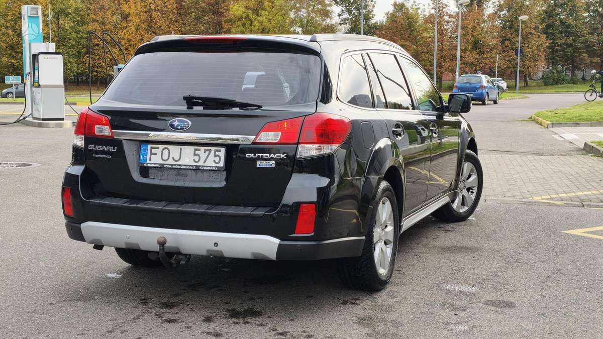 Subaru Outback, 2.0 l., wagon