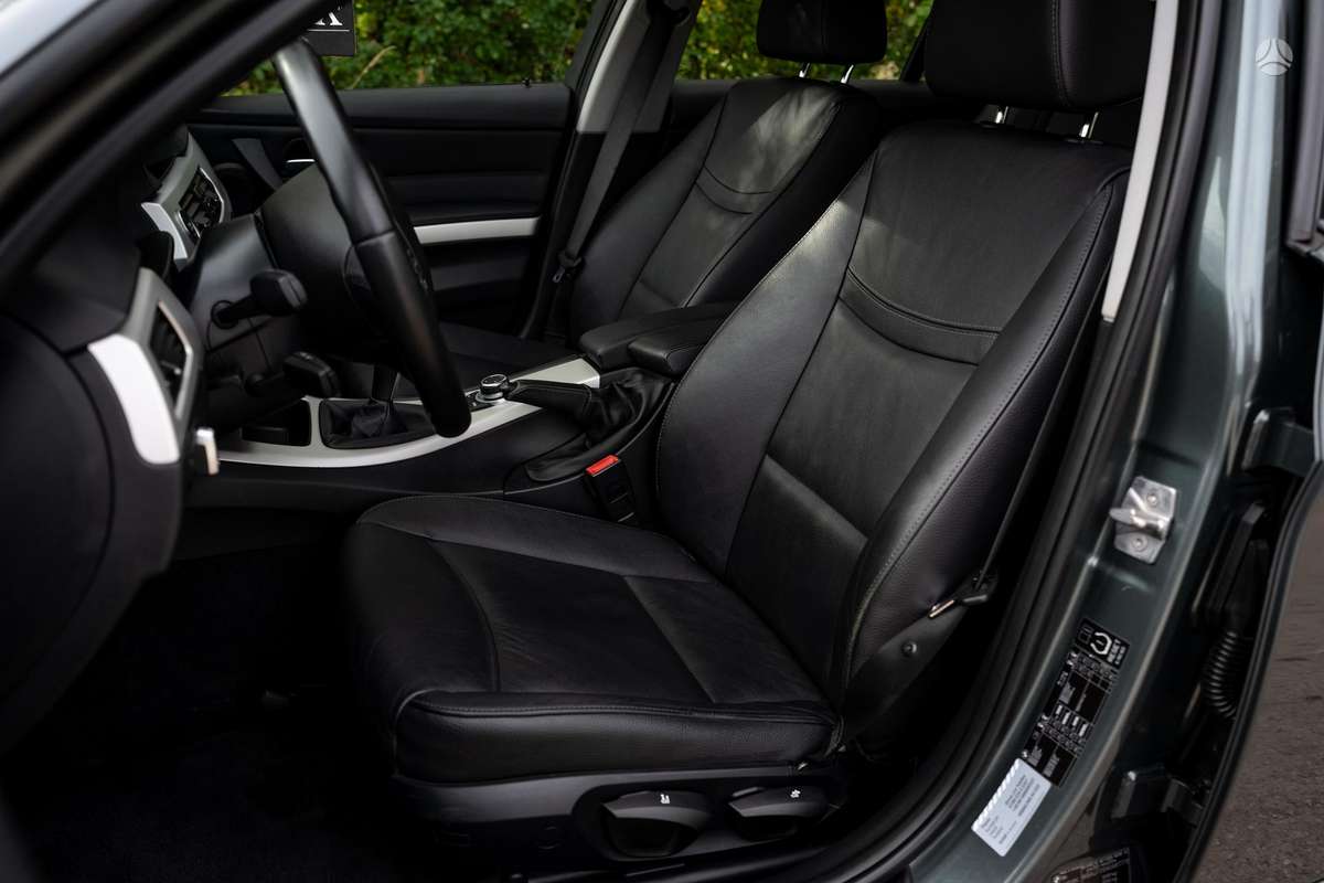 BMW 320, 2.0 l., universalas