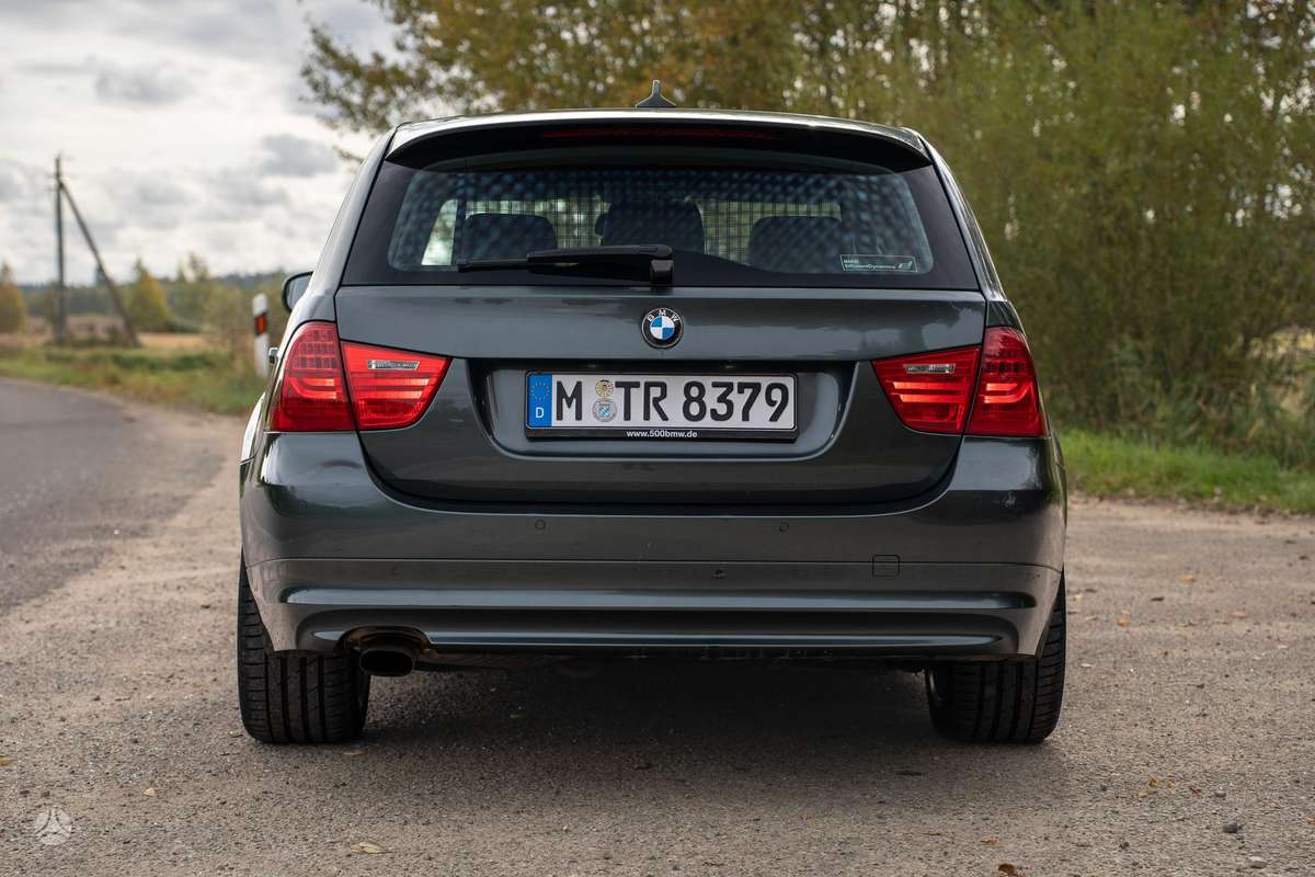 BMW 320, 2.0 l., Универсал