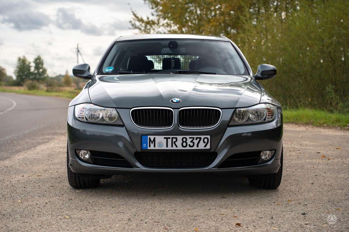 BMW 320, 2.0 l., universalas