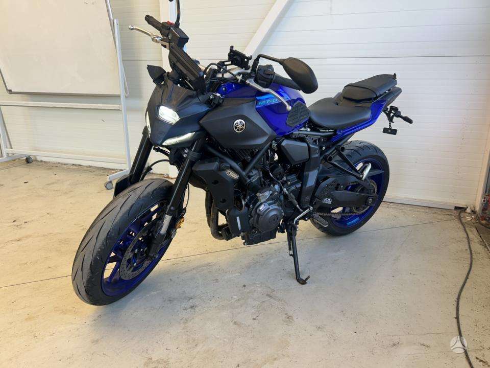 Yamaha MT 07 689cc, street / classic