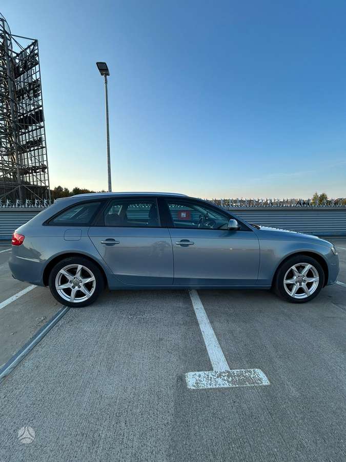 Audi A4, 2.0 l., Универсал