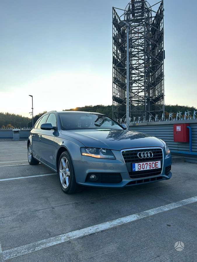 Audi A4, 2.0 l., Универсал