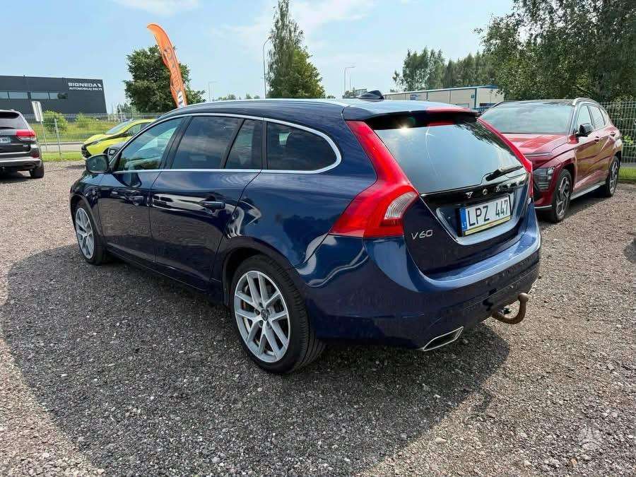 Volvo V60, 2.0 l., Универсал