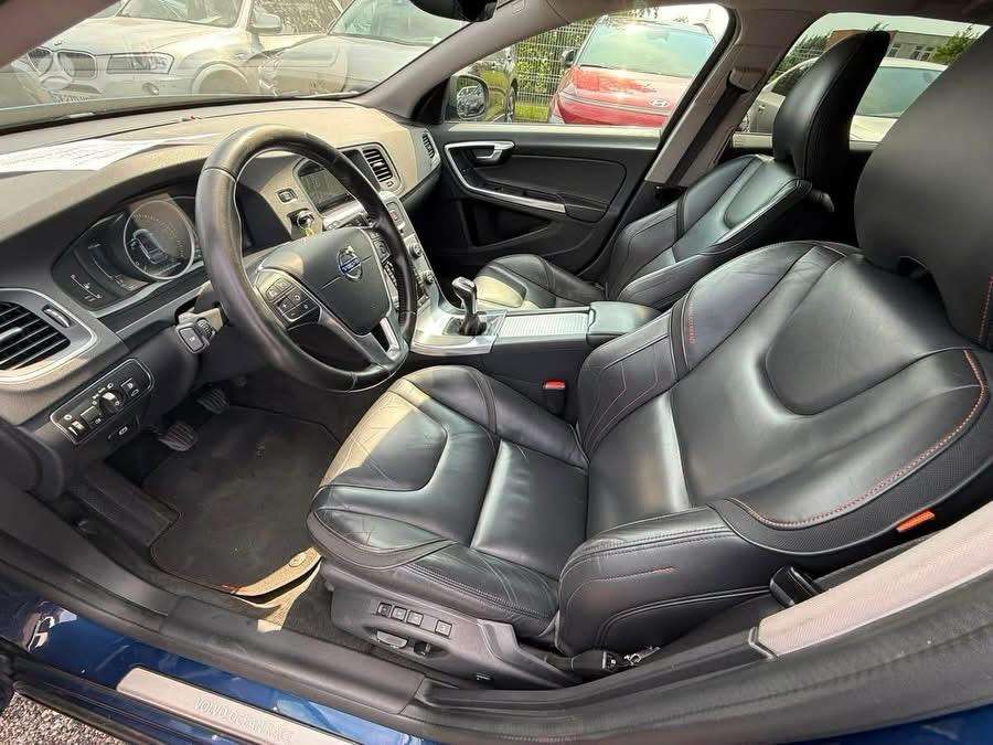 Volvo V60, 2.0 l., universalas