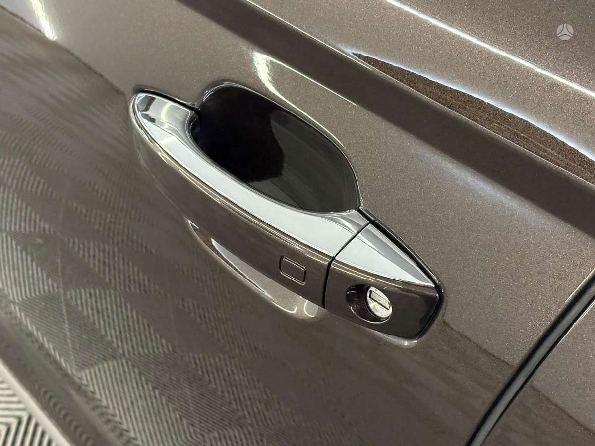 Audi A6 allroad, 3.0 l., Универсал