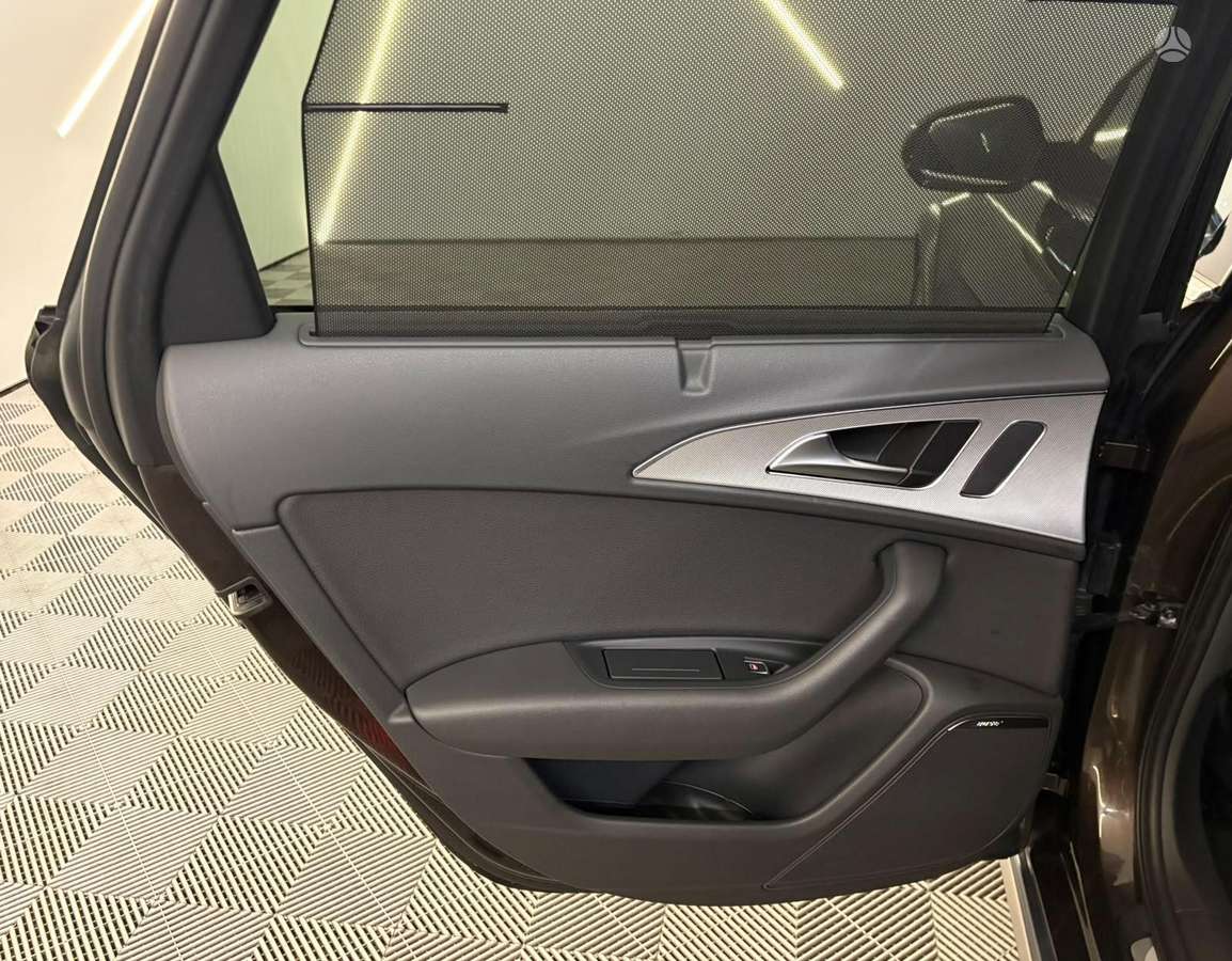 Audi A6 allroad, 3.0 l., Универсал