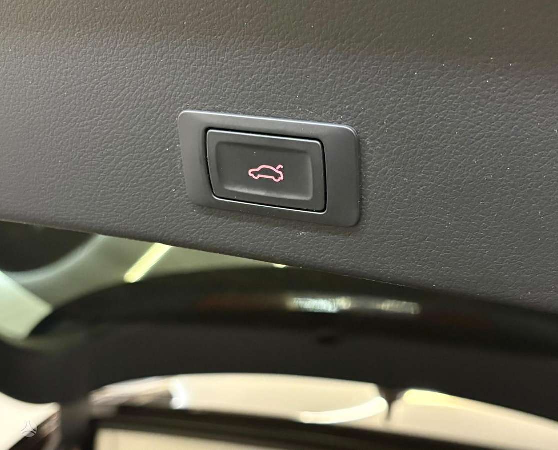 Audi A6 allroad, 3.0 l., Универсал