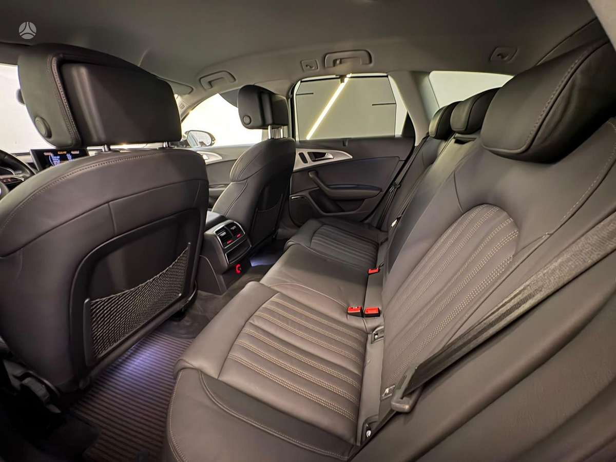 Audi A6 allroad, 3.0 l., Универсал