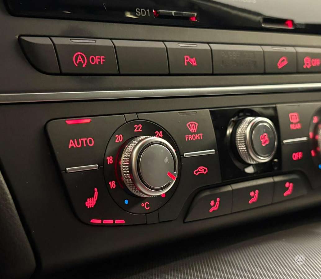 Audi A6 allroad, 3.0 l., Универсал
