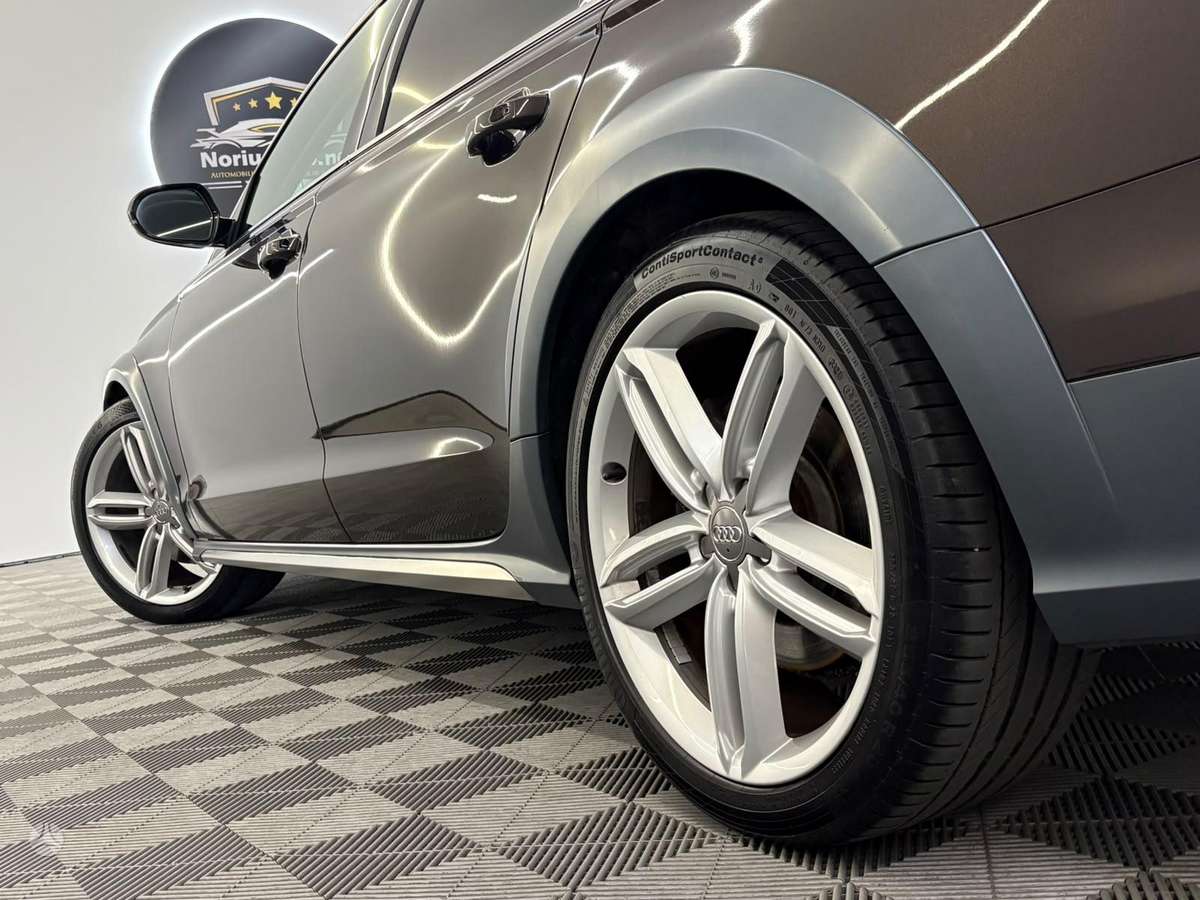 Audi A6 allroad, 3.0 l., Универсал