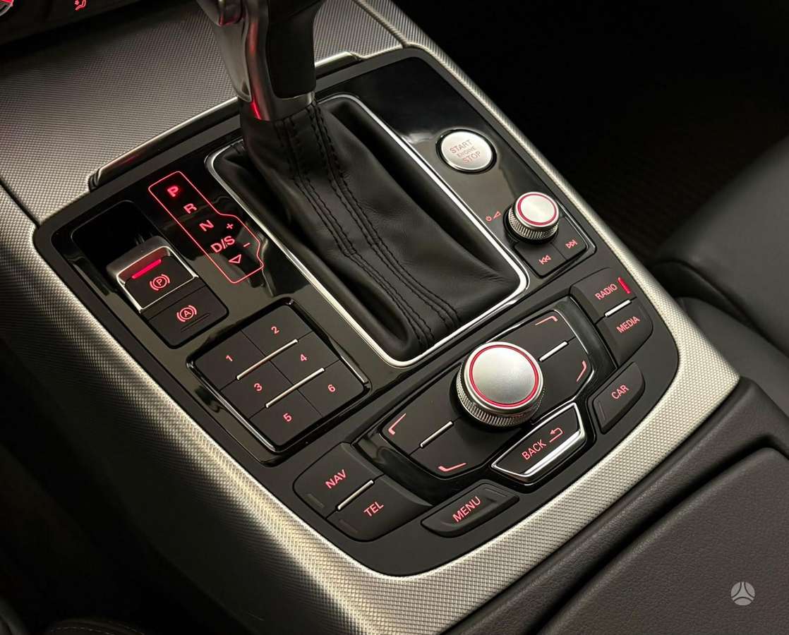 Audi A6 allroad, 3.0 l., Универсал