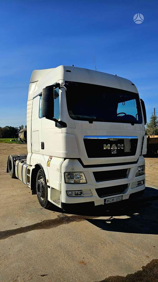 MAN TGX 18.440, double sleeper