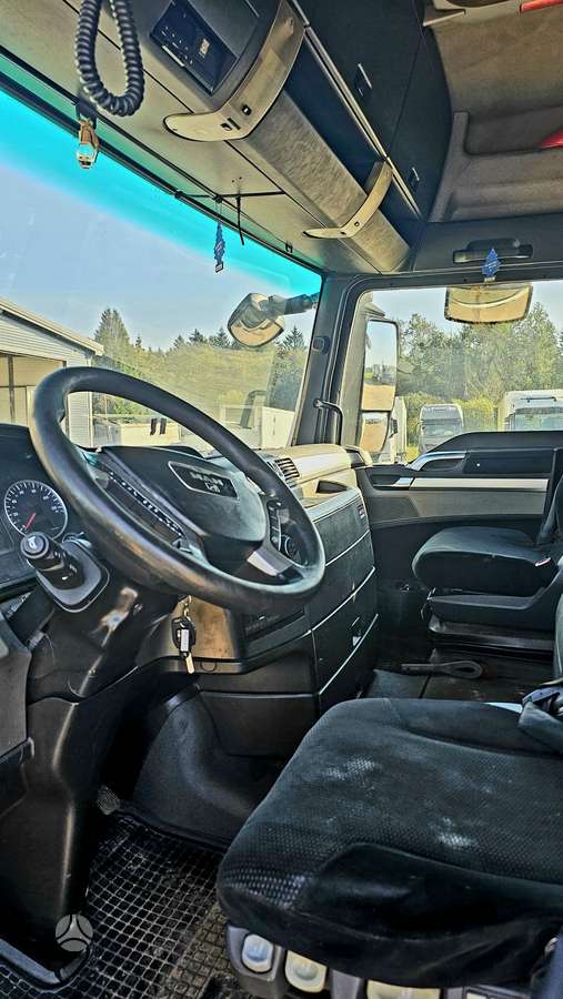 MAN TGX 18.440, 2 miegamosios vietos