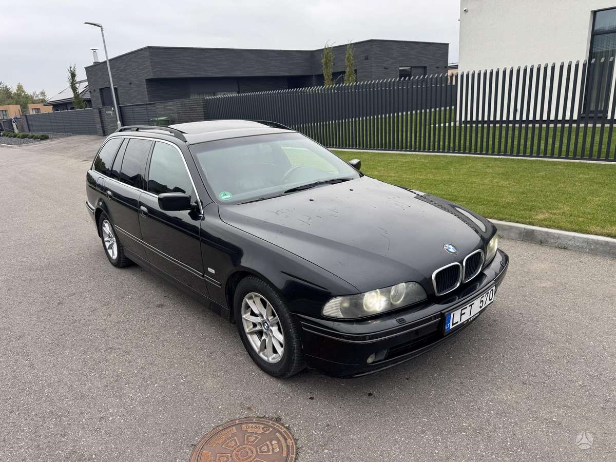 BMW 525, 2.5 l., Универсал