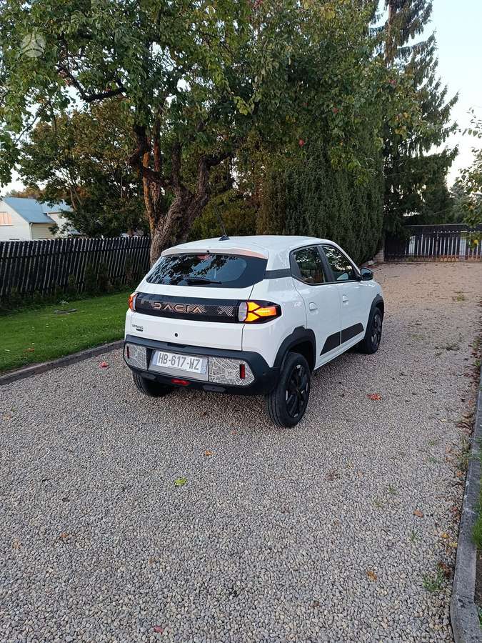 Dacia Spring, 27 kWh, hečbekas