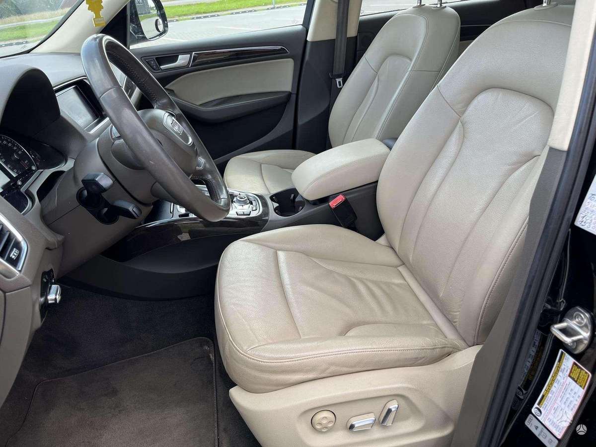 Audi Q5, 2.0 l., Внедорожник / Кроссовер