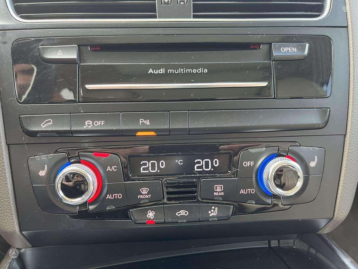 Audi Q5, 2.0 l., Внедорожник / Кроссовер