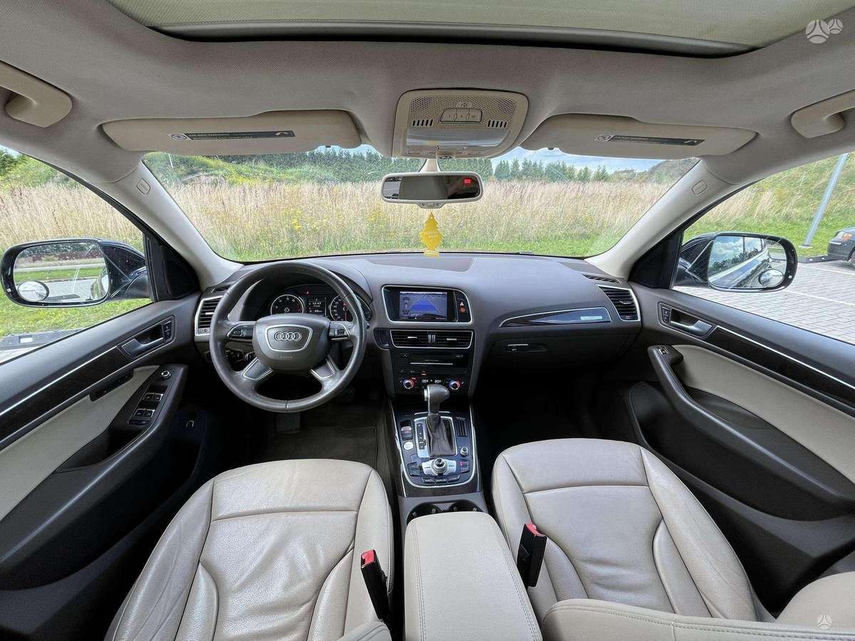 Audi Q5, 2.0 l., Внедорожник / Кроссовер