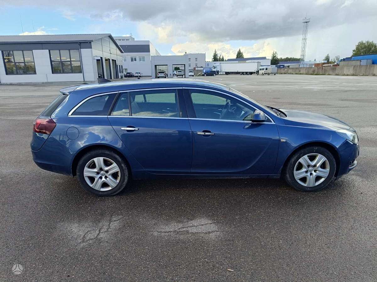 Opel Insignia, 2.0 l., Универсал